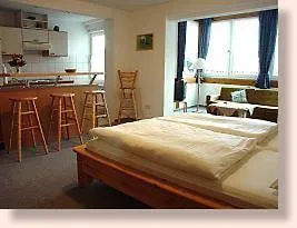 Konukevi Garni Burgstemmer Hof 3*